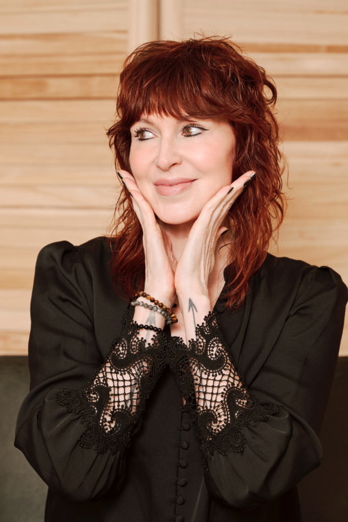 Droopy Eye Lifter Protocol Face HIIT Line Eraser Protocol, Sadie Nardini